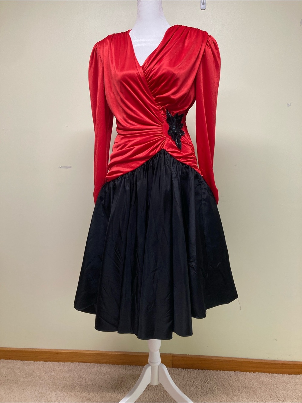 True Vintage 1980's Diamond's Run Black and Red Dress Made in USA